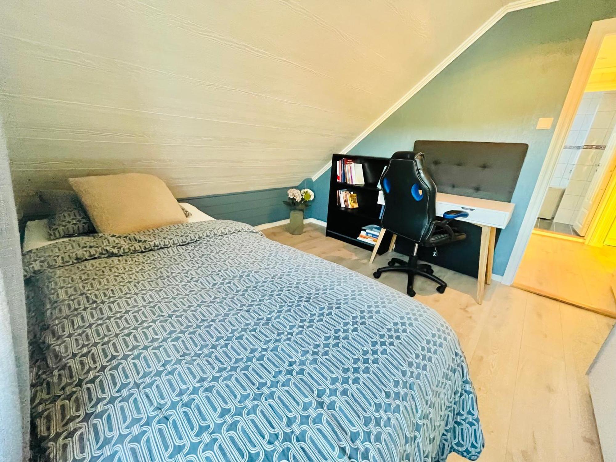 A Beautiful 3-Bedroom Apartment With Stunning Views And Free Parking Bergen Esterno foto